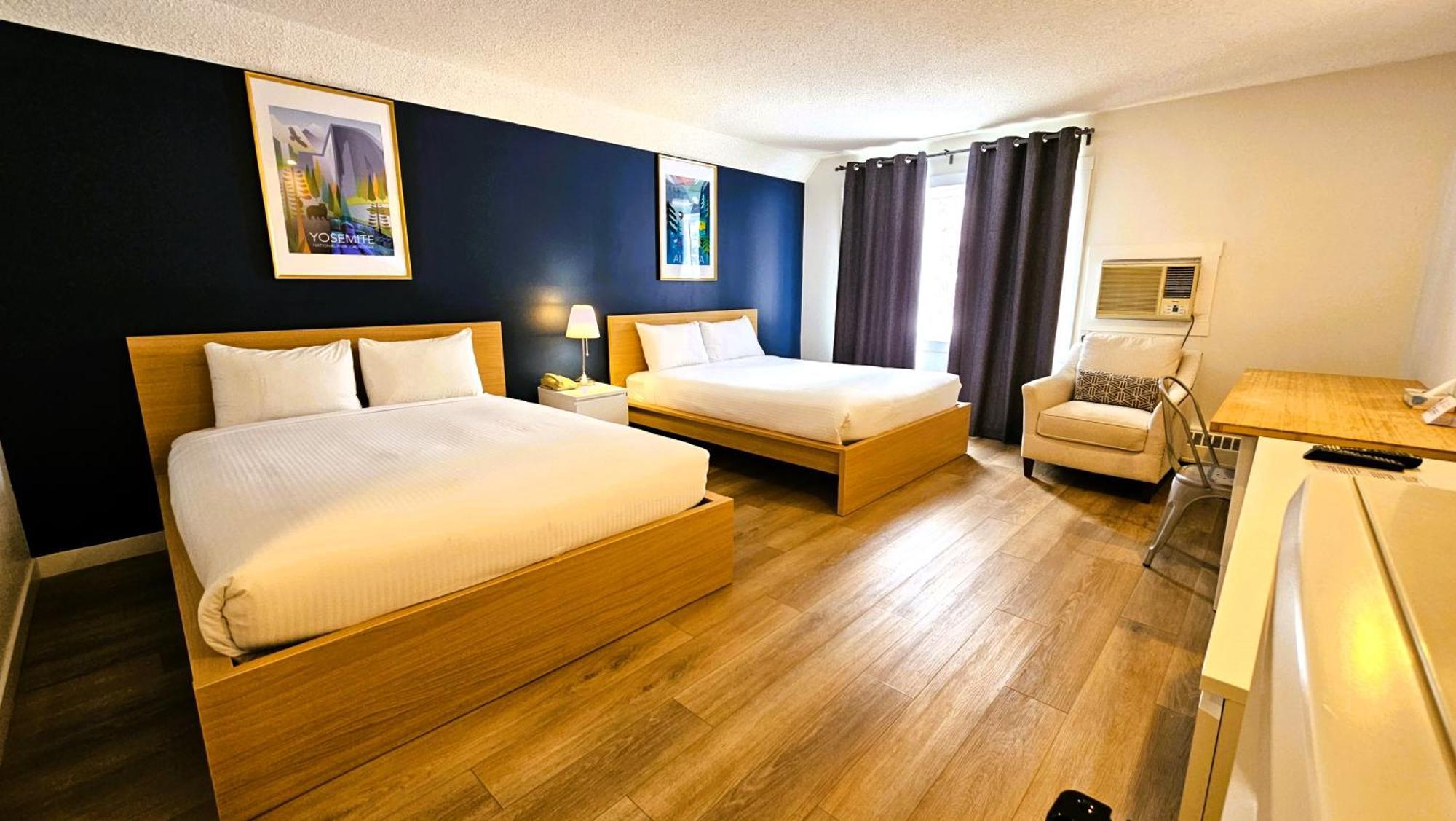 Cloud 9 Inn Whitecourt Zewnętrze zdjęcie